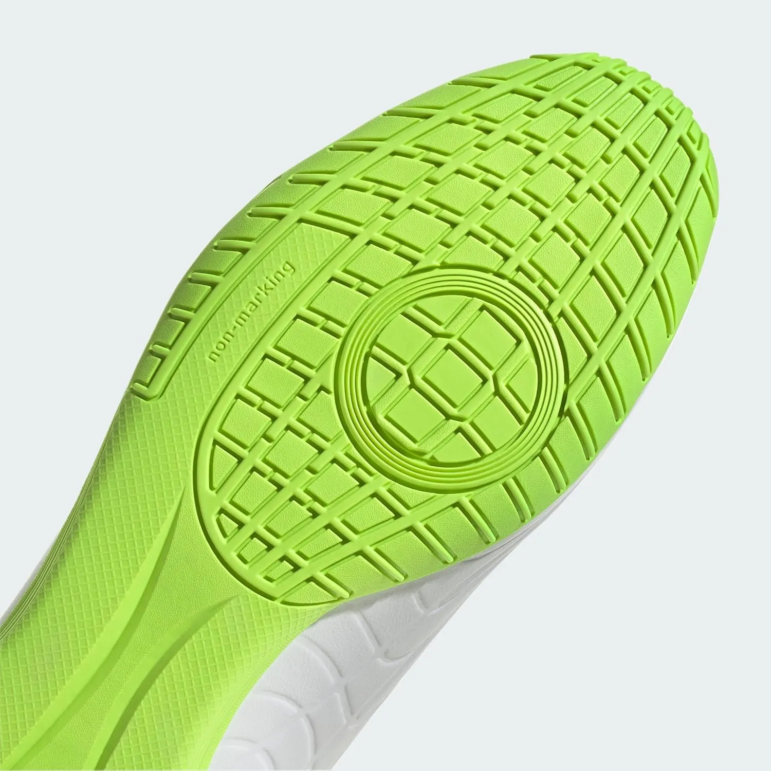 adidas Unisex-Adult Copa Pure.4 Indoor Soccer Shoe