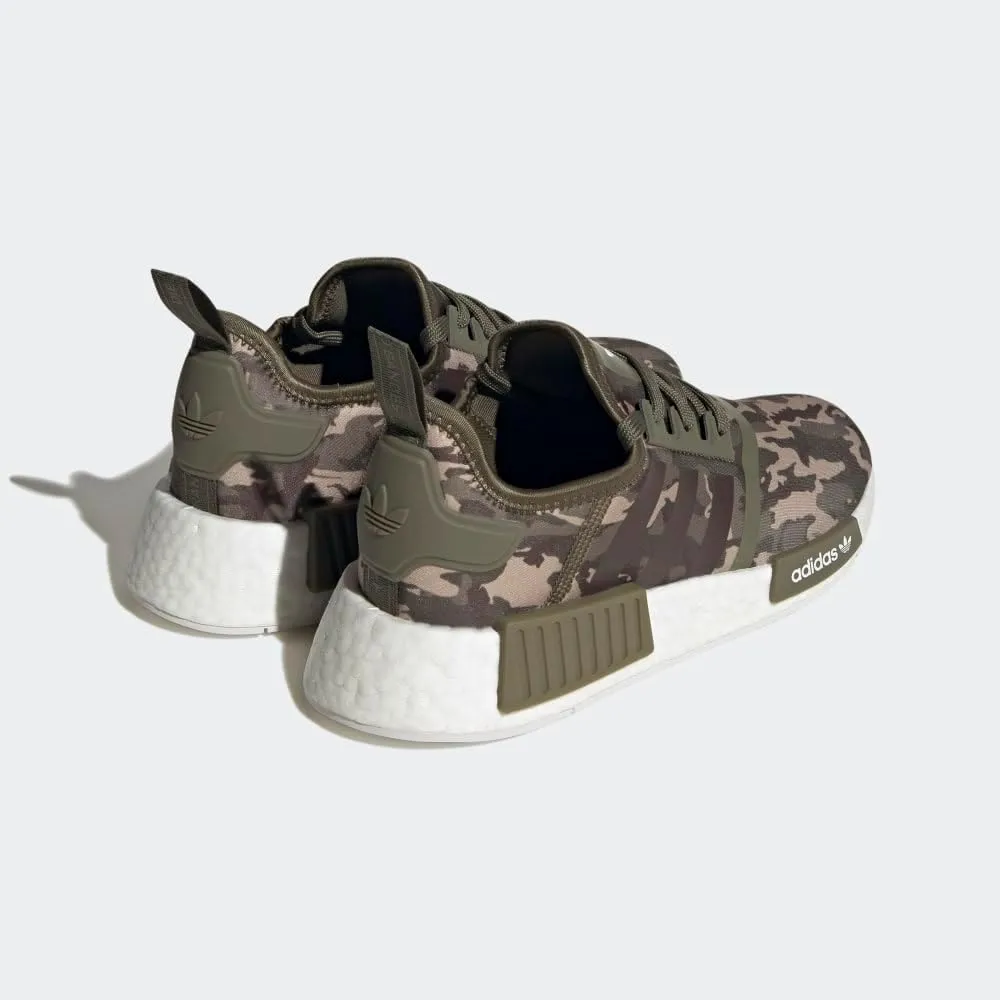 adidas Unisex-Child NMD_r1 C (Little Kid) Sneaker