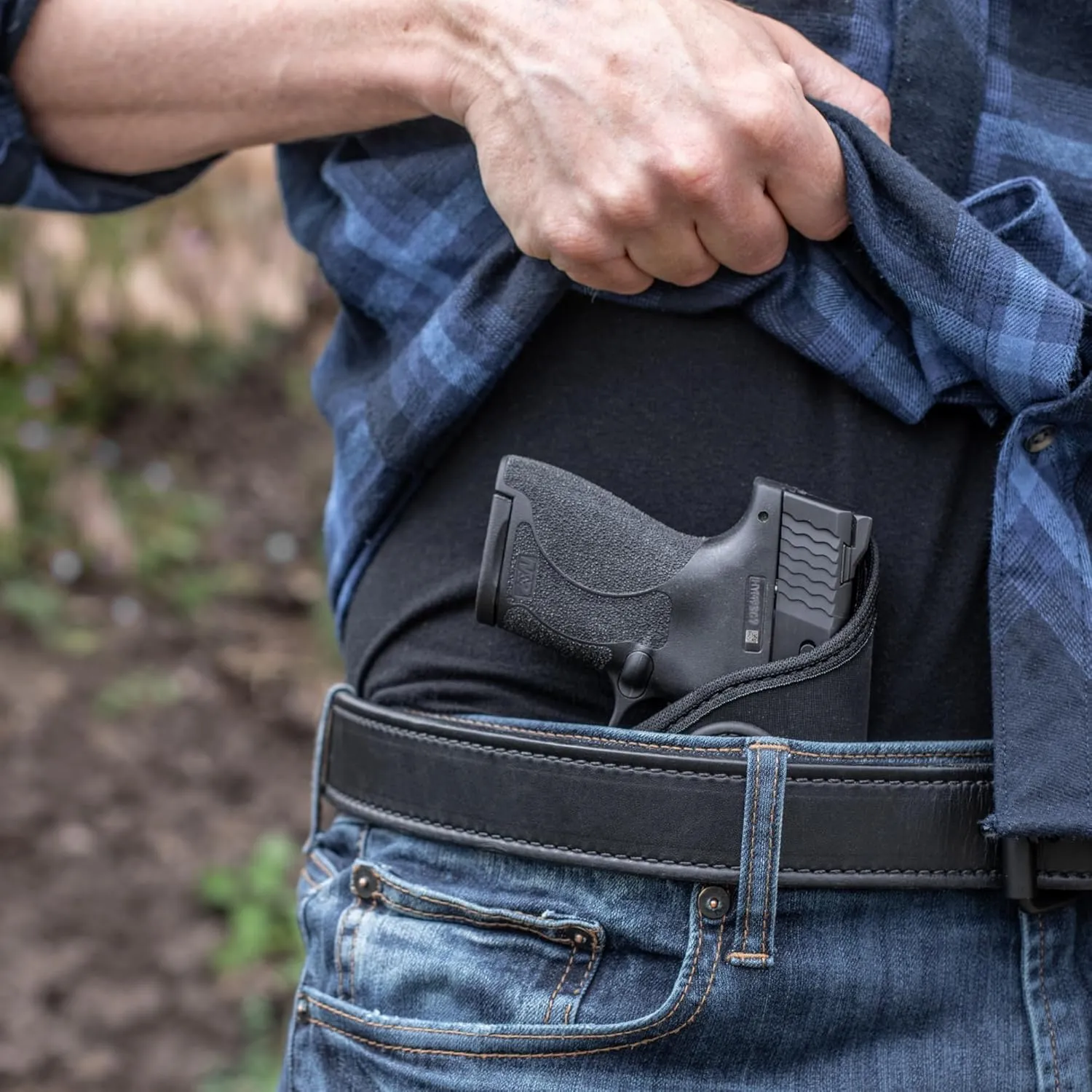 Alien Gear Grip Tuck Universal IWB Holster - Multiple Sizes, Fits Barrel Lengths from 3" to 5.25", Neoprene Holster, Adjustable Belt Clip, Made in The USA