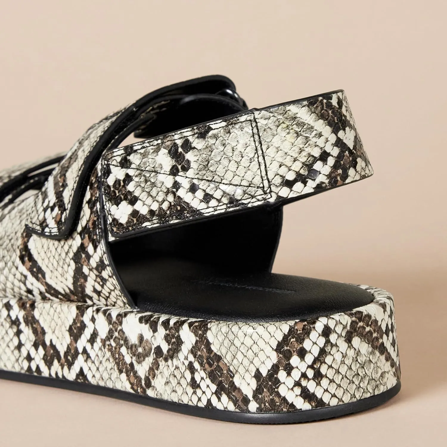 Amazon Essentials Women's Adjustable Triple Strap Flat Platform Sandal