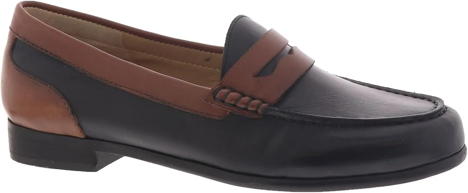 ARRAY Women's Harper Leather Slip-On Leather Loafer