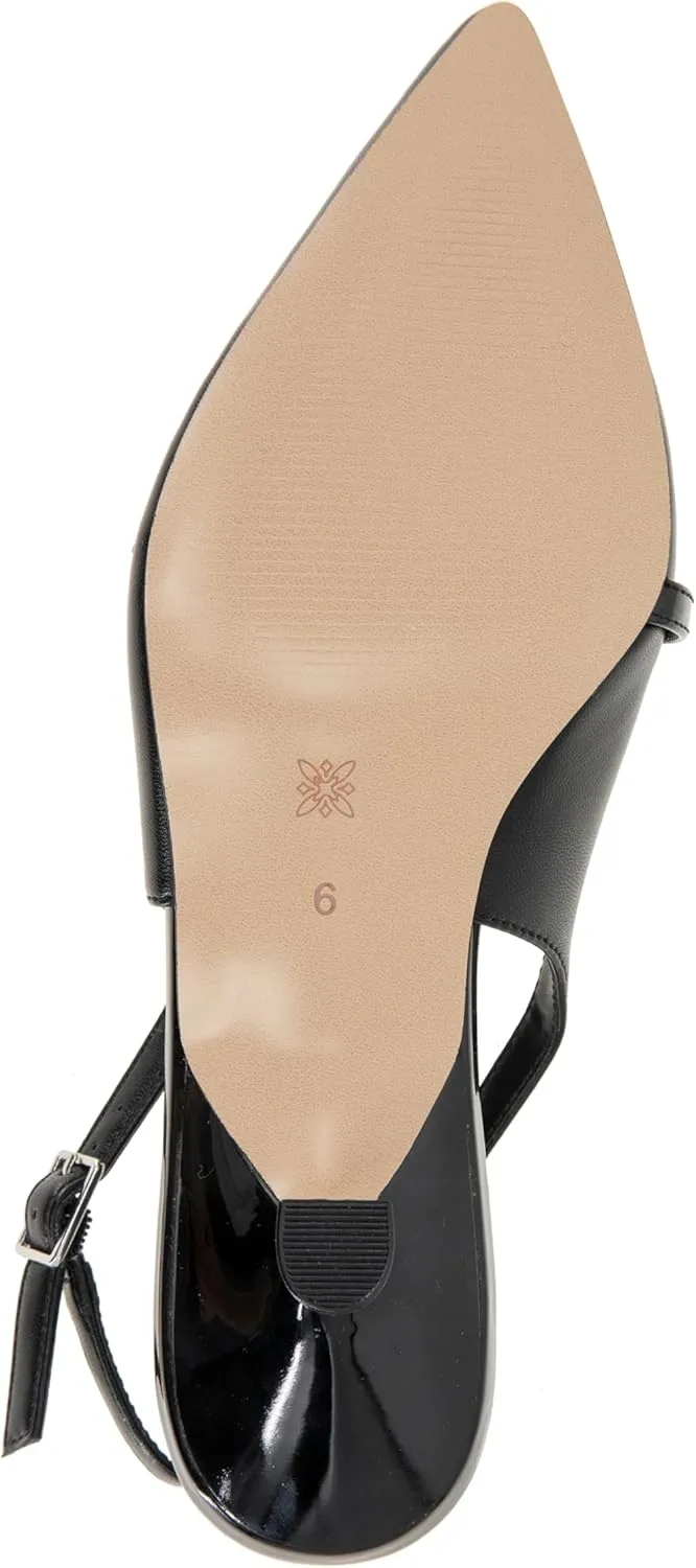 BCBGeneration Women's Kami Pump