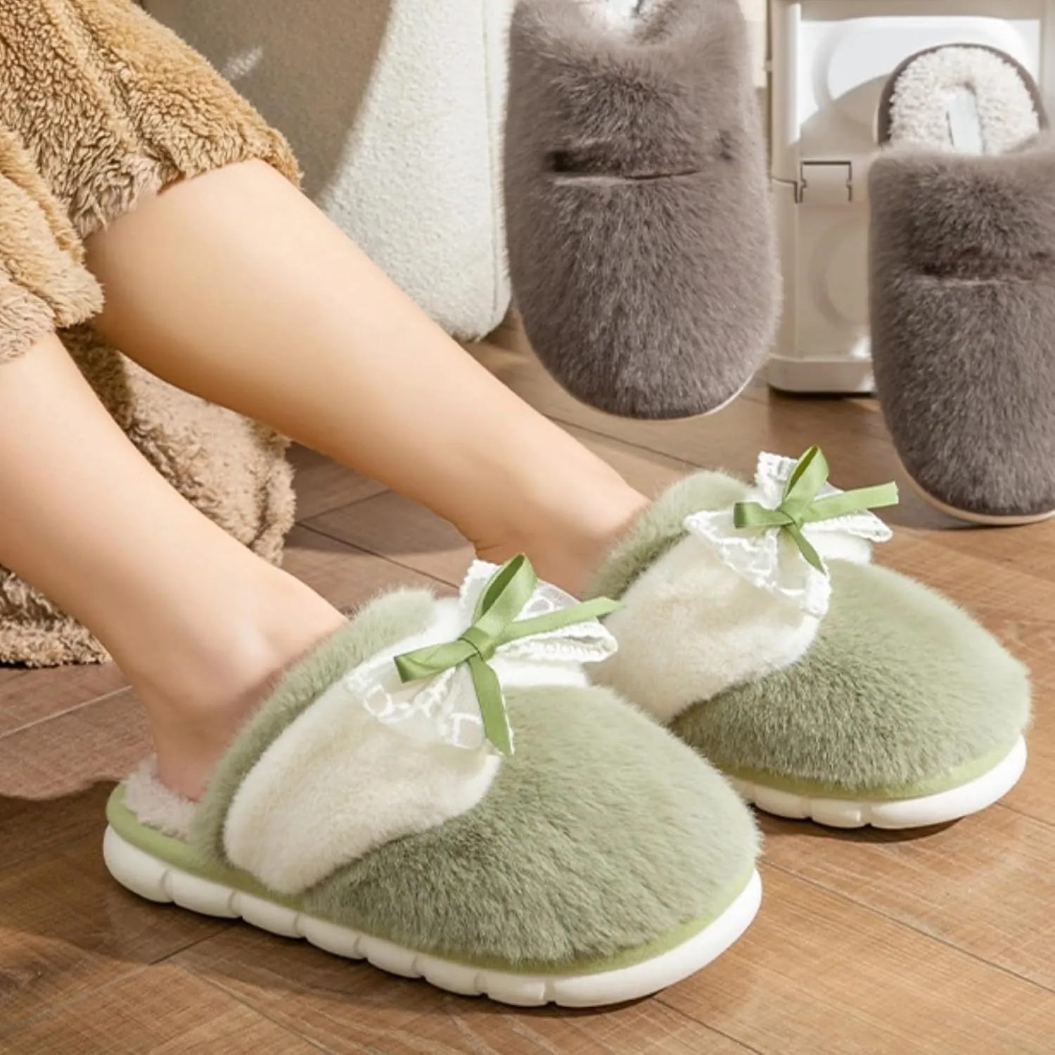 Bow Slippers for Women Indoor Winter Cotton Warm House Slippers Slides Lace Bow Tie Slip On Cozy Bedroom Slippers Shoes Comfy Home Plush Slippers with Bows