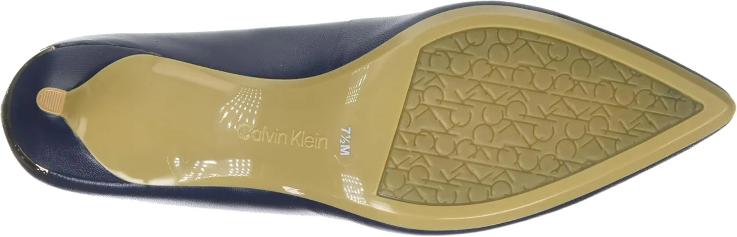 Calvin Klein Womens Gabrianna2 Pump