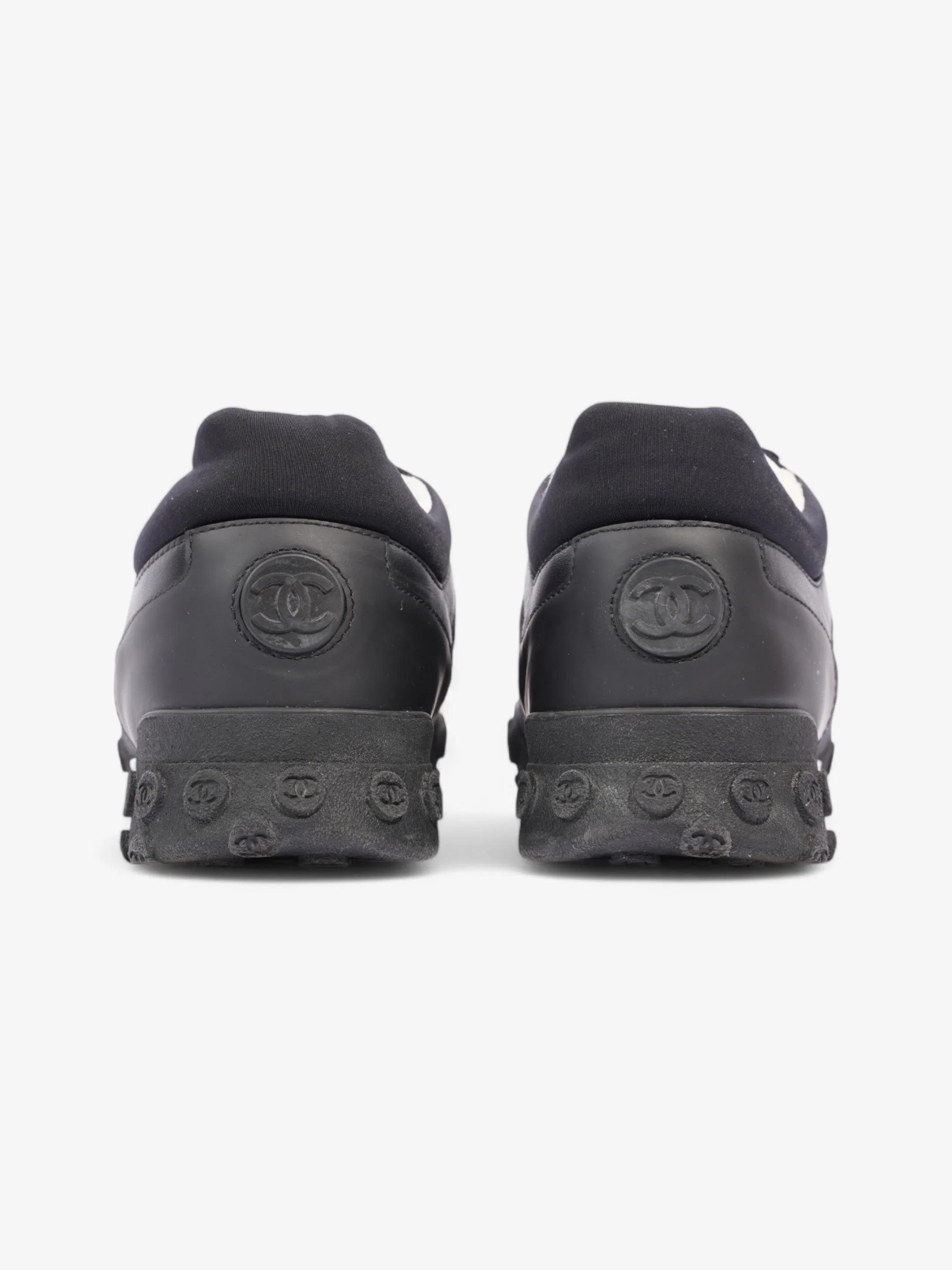 Chanel Low Top Sneaker Black / White Mesh EU 41 UK 8