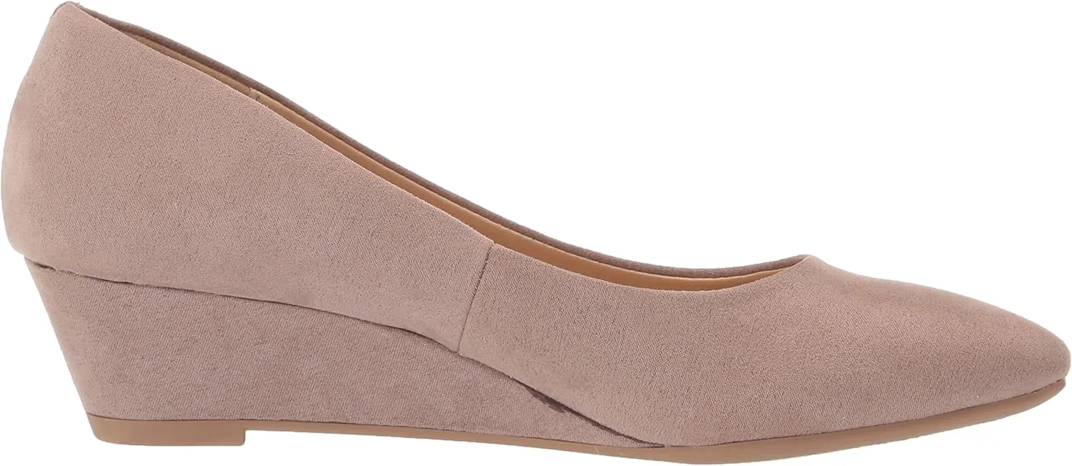 CL by Chinese Laundry Women's Alyce Pump