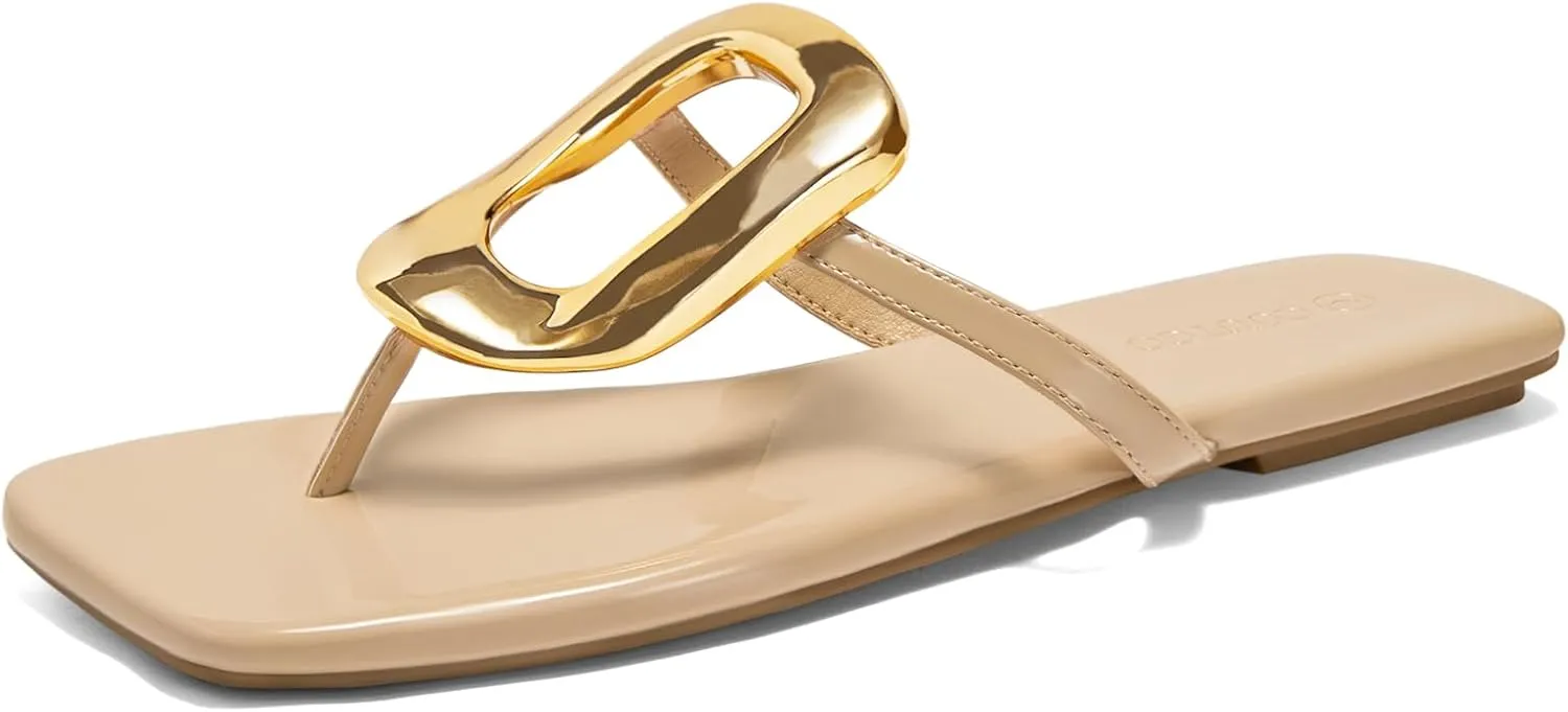 Coutgo Womens Flat Sandals Comfortable Flip Flops Slide Sandals Summer Beach Shoes with Metal Decoration
