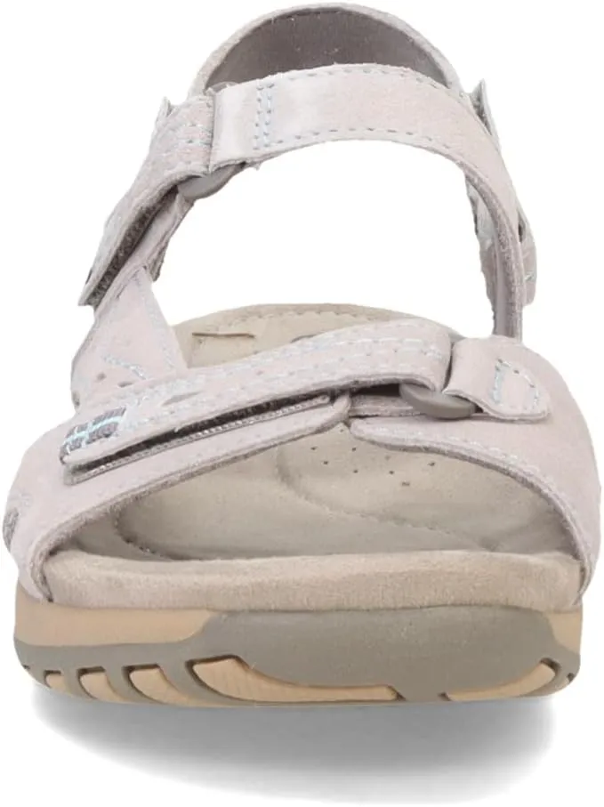 Earth Women's Origins, Sophie Sandal