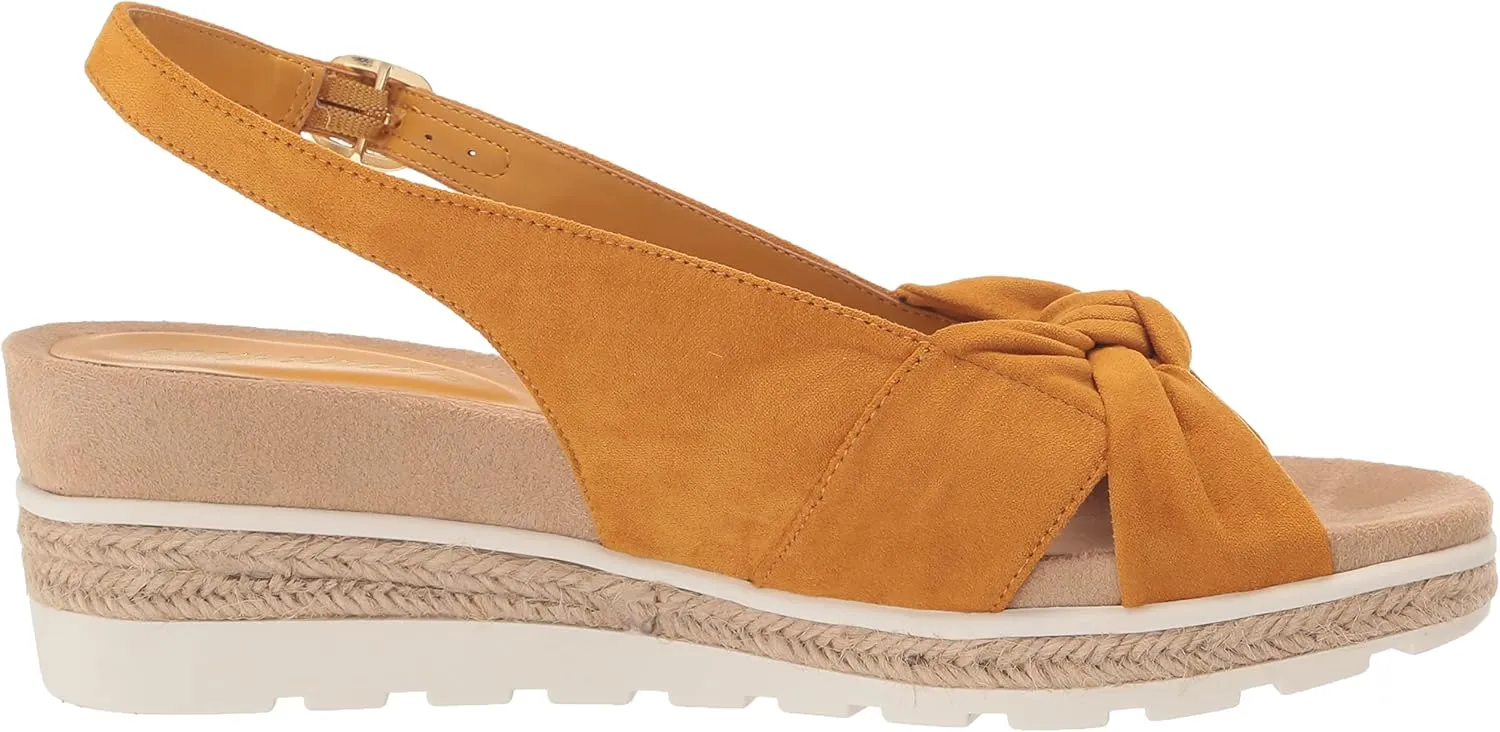 Easy Street Women's Dot Wedge Sandal