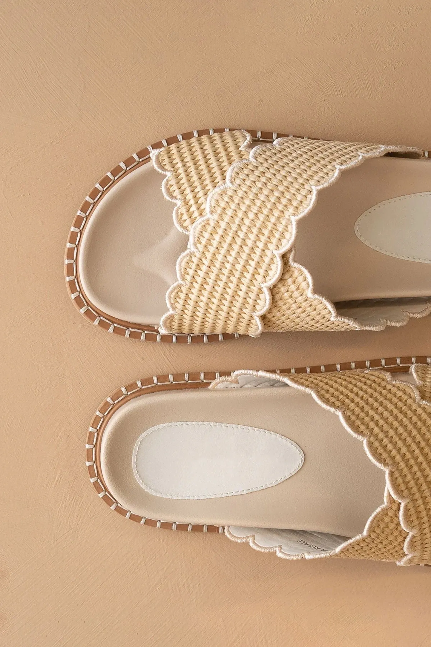 Fabby Raffia Slide