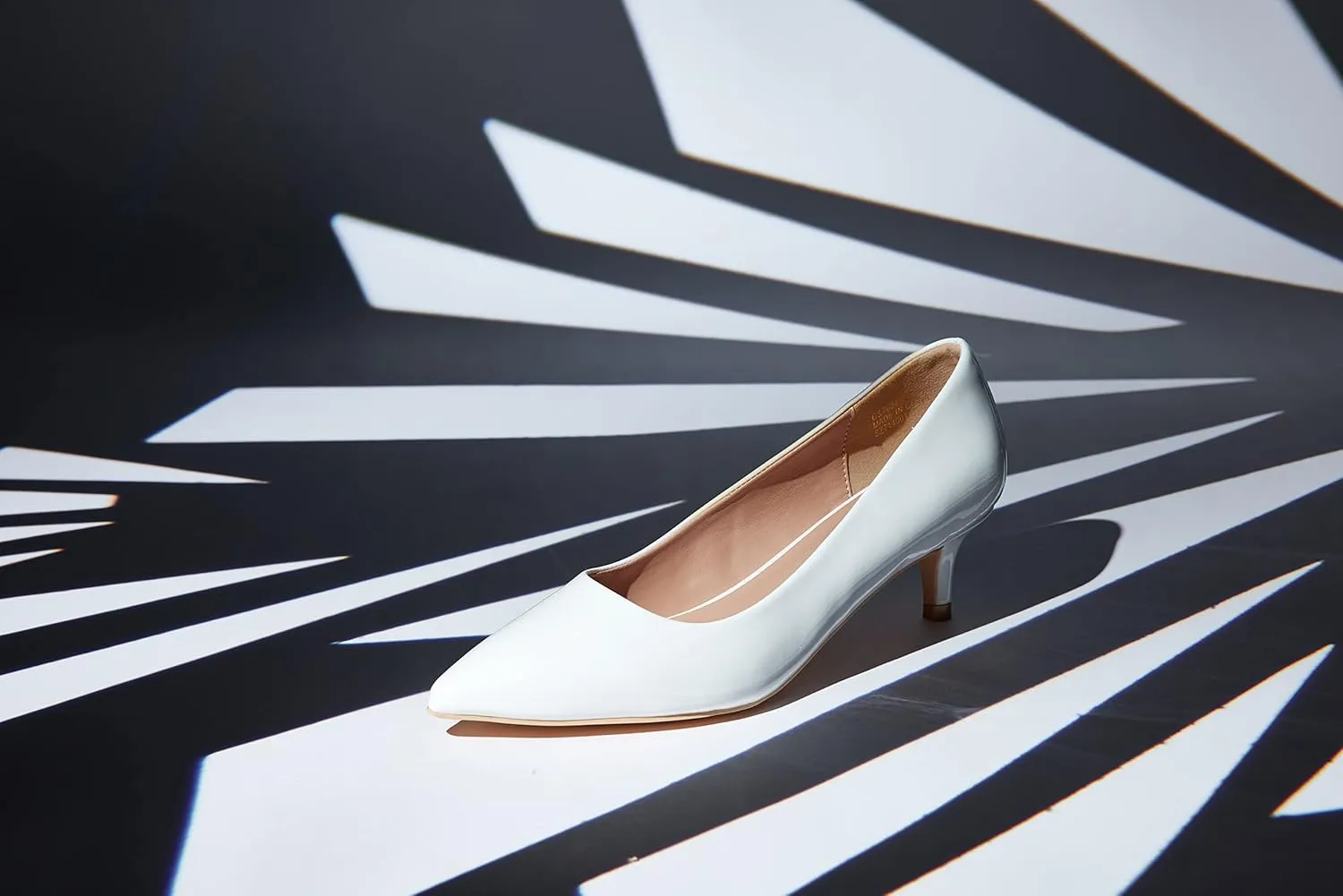 GENSHUO Womens Kitten Heels,Classic 2 Inch Low Heel Pumps Slip On Closed Pointed Toe Pumps Office Work Dress Heeled Pump Shoes