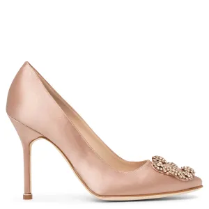 Hangisi 105 beige rose satin pumps