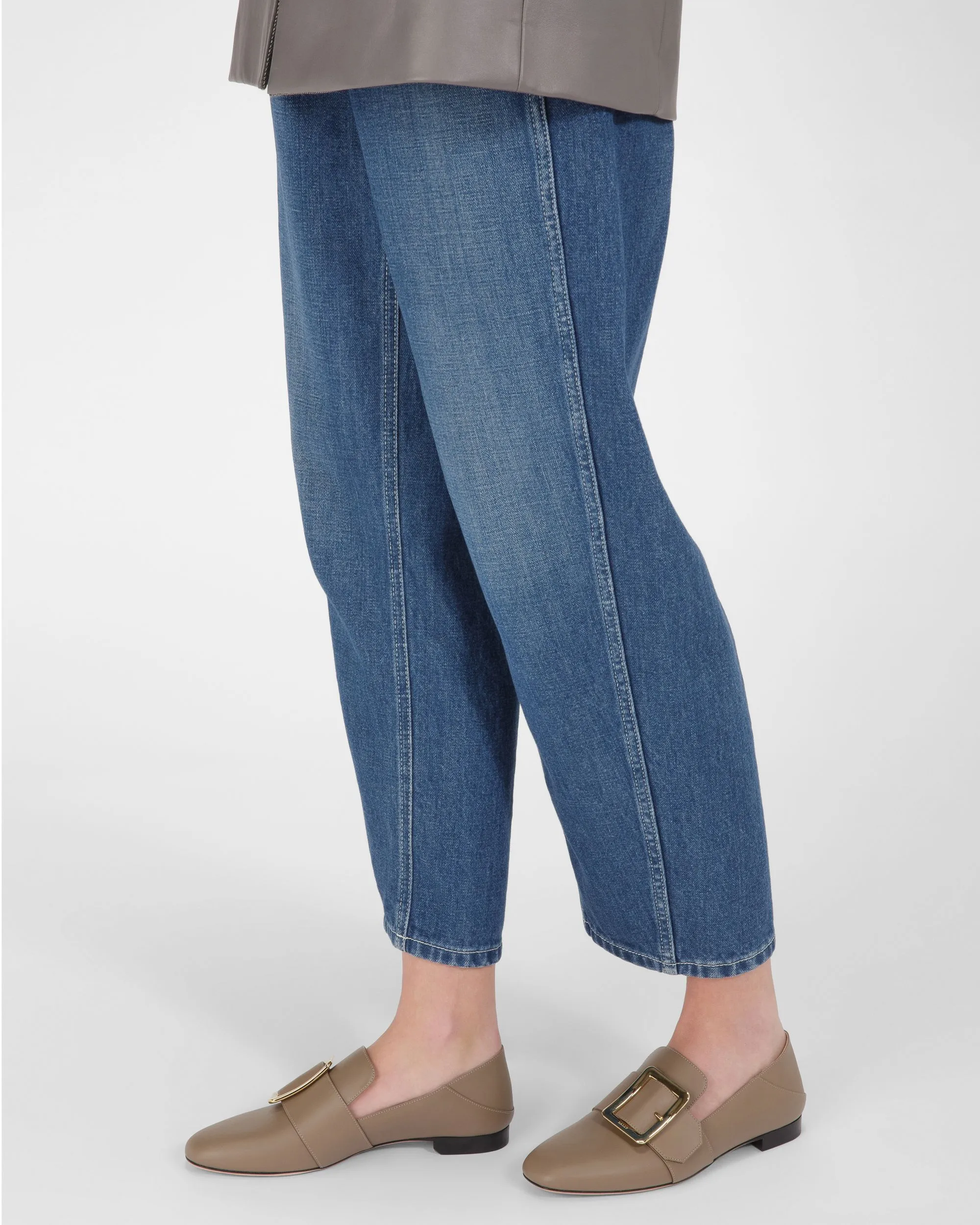 Janelle Leather Loafers In Taupe
