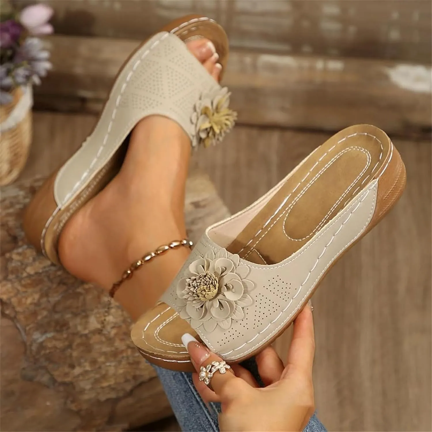 Kubbon Flowers Orthopedic Sandals for Women Arch Supprot Casual Wedge Open Toe Sandals Non Slip Boho Slippers Lightweight Soft Leather Slippers