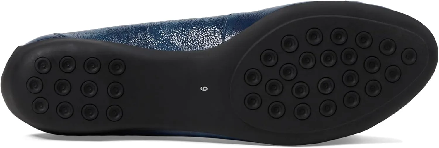 Marc Joseph New York Women's Peters Street Loafer Flat