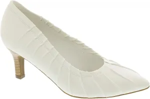 Masseys Women's Bella Pleated Mid Heel Pump