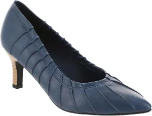 Masseys Women's Bella Pleated Mid Heel Pump