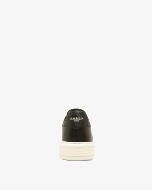 Mylton Leather Sneakers In Black