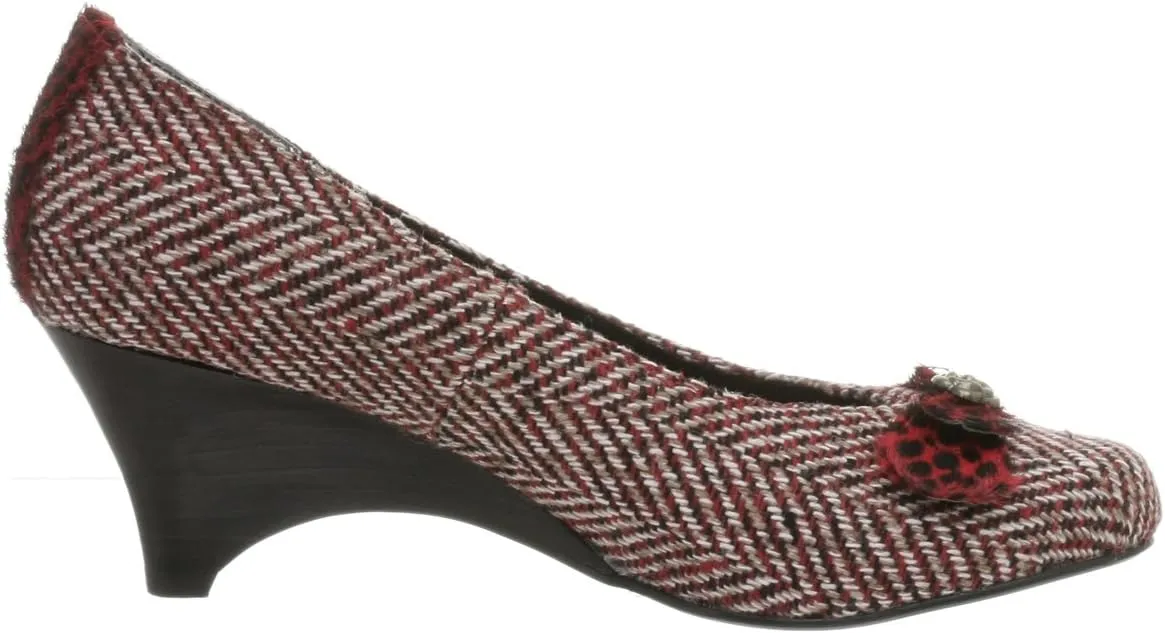 Naughty Monkey Women's Nip Tuck Wedge Pump