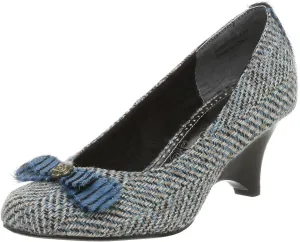 Naughty Monkey Women's Nip Tuck Wedge Pump