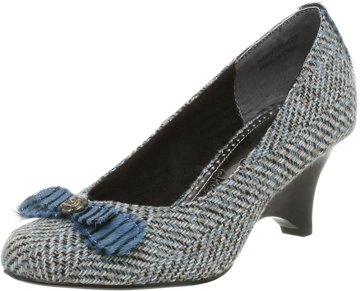 Naughty Monkey Women's Nip Tuck Wedge Pump