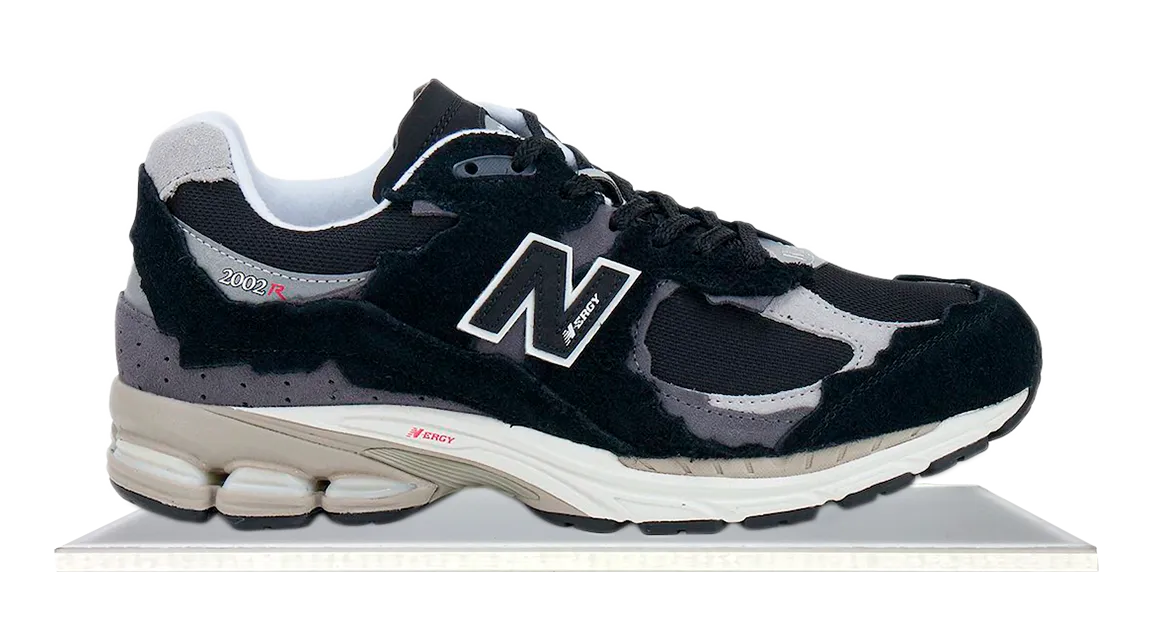 New Balance 2002R Protection Pack Black Grey