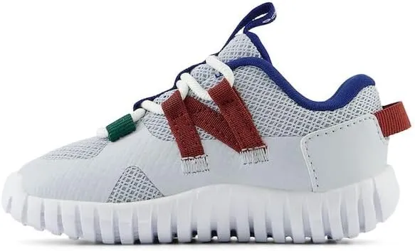 New Balance unisex-child Playgruv V2 Bungee