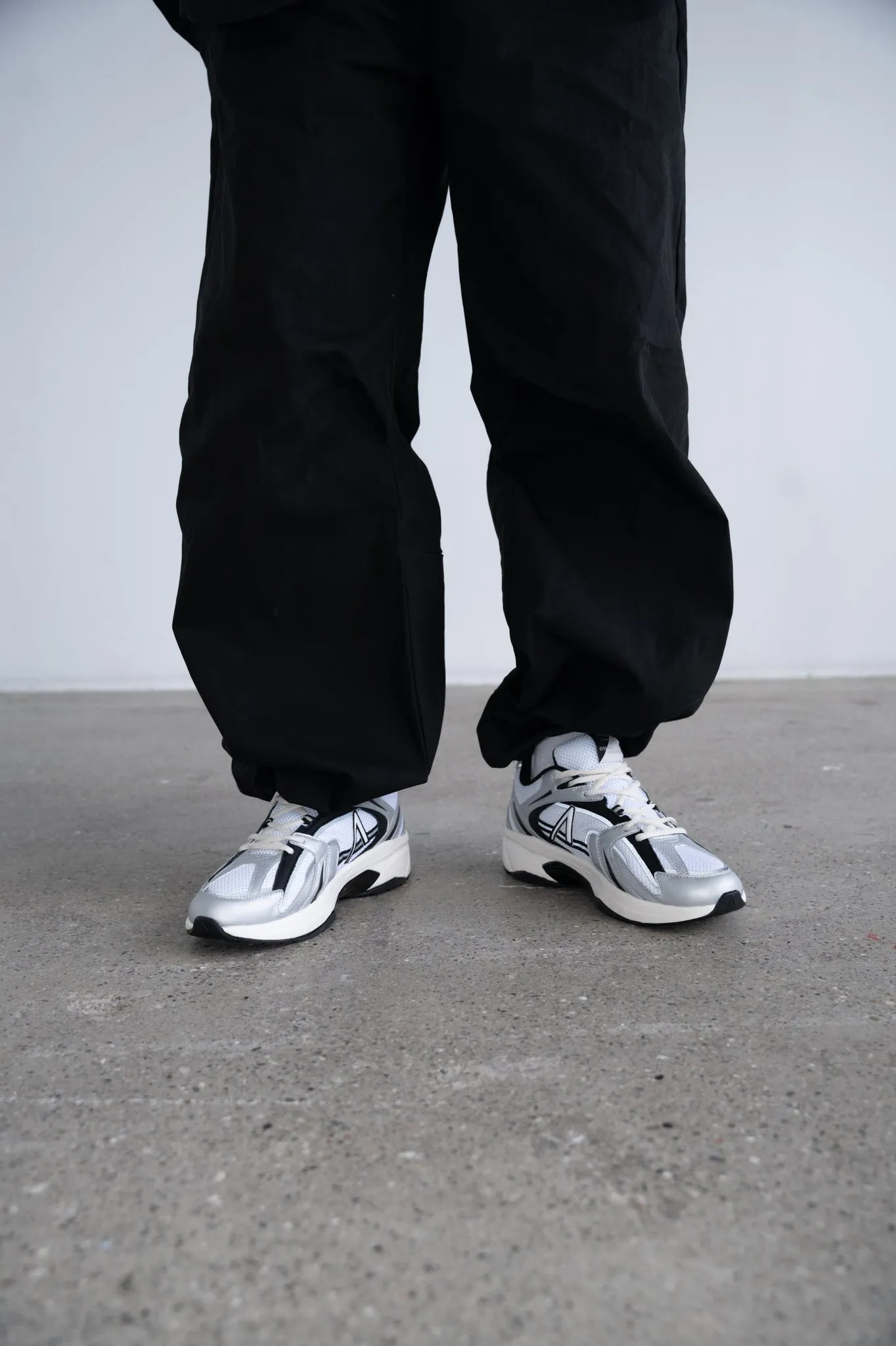 Oserra | Silver Black | Men