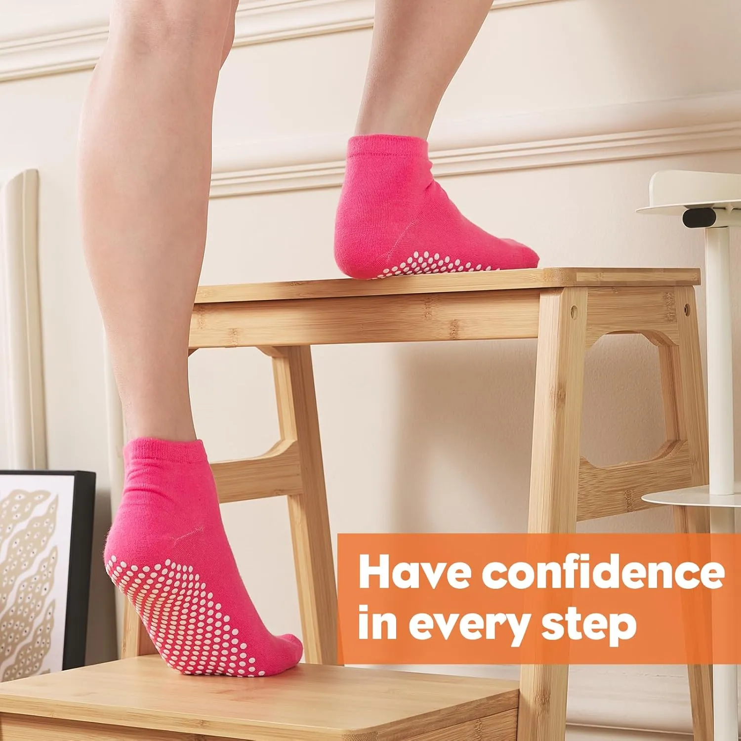 Pilates Socks with Grip for Women Non Slip Grippy Ankle Socks for Yoga Barre Hospital