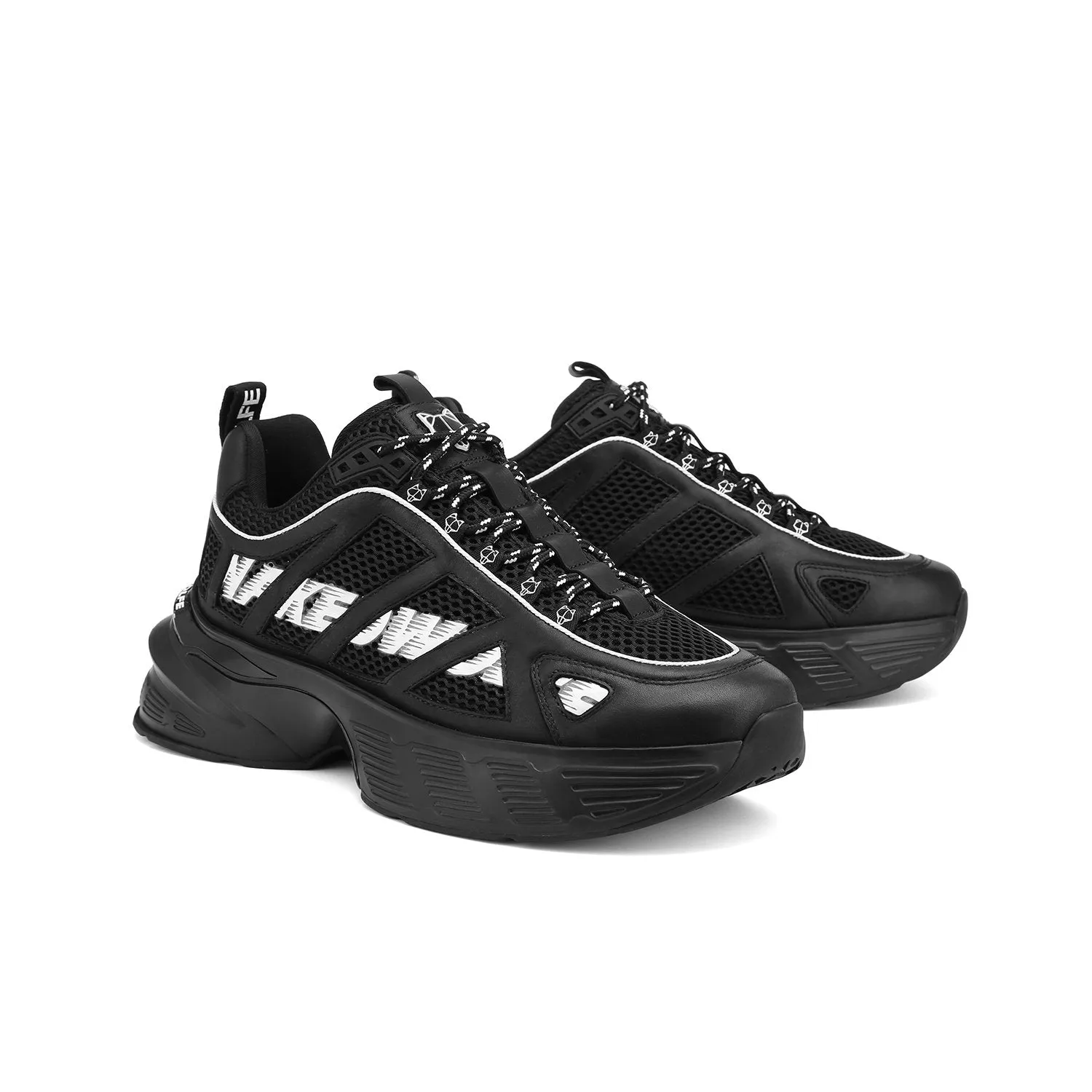 Sain Black Leather