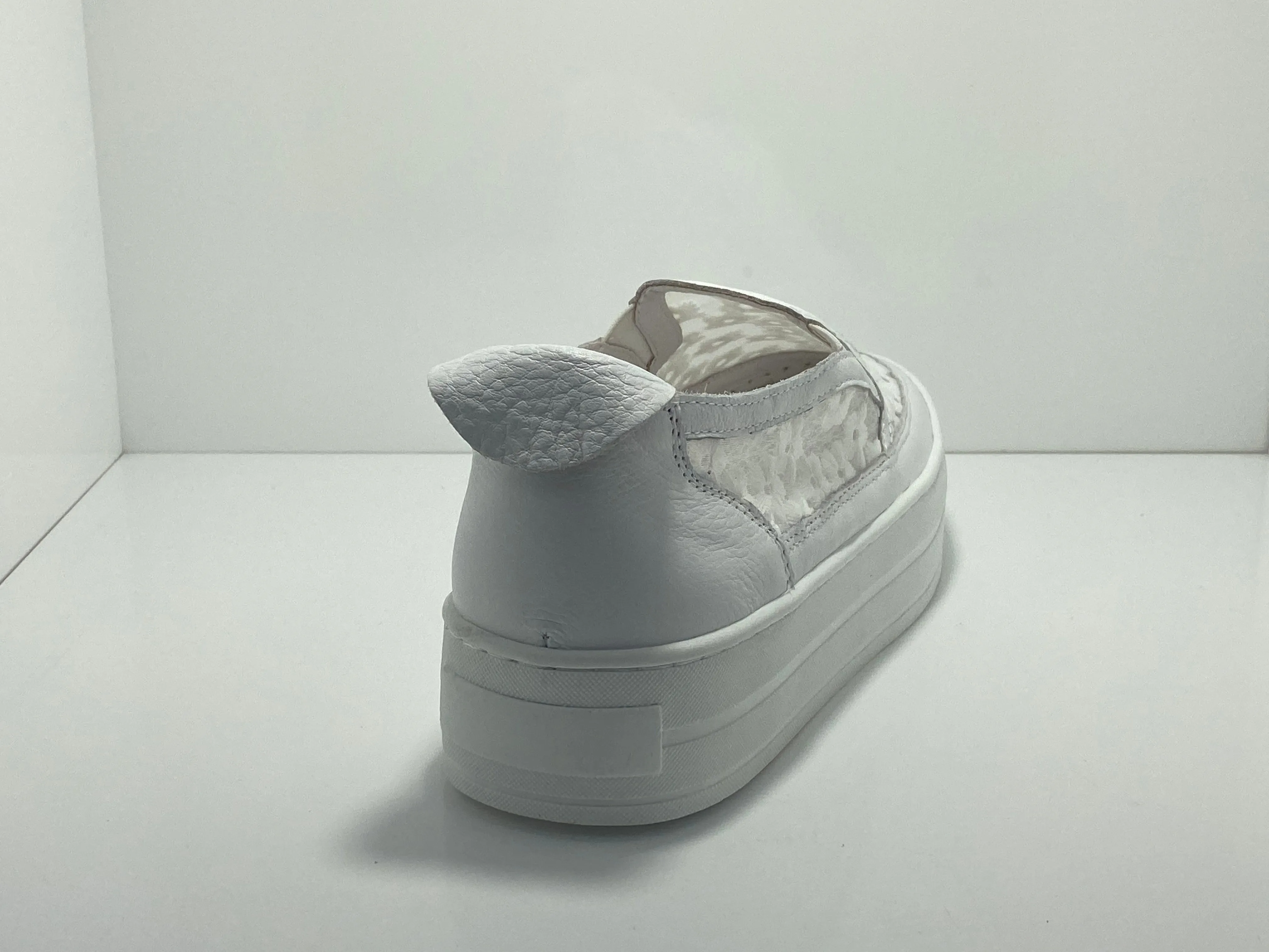 Sergius Leather & Mesh Flower Sneaker D & J