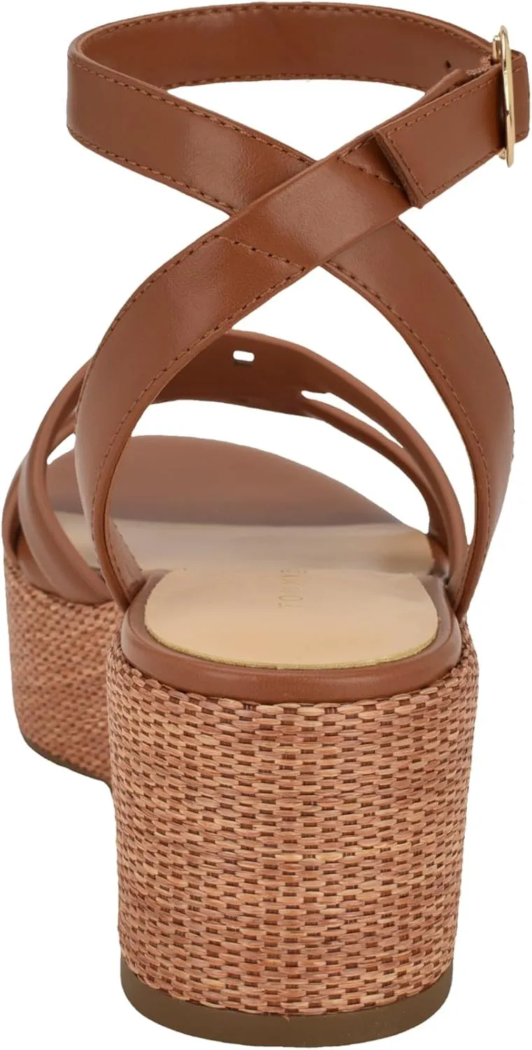 Tommy Hilfiger Women's Vastie Wedge Sandal