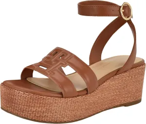 Tommy Hilfiger Women's Vastie Wedge Sandal