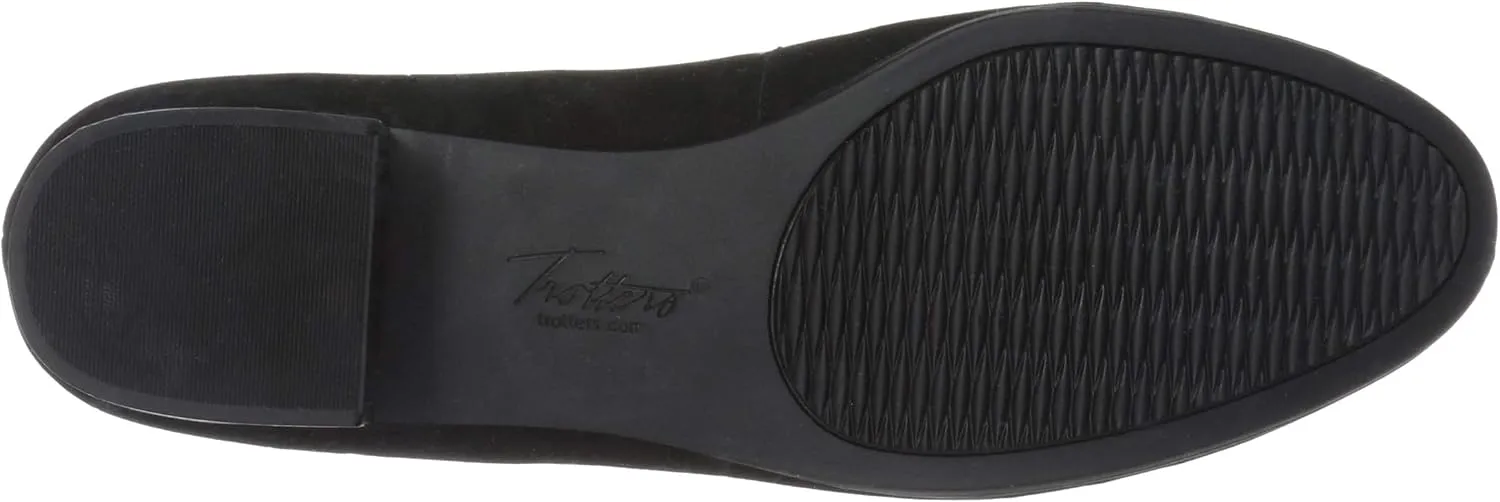 Trotters Women's Monarch Slip-On Loafer