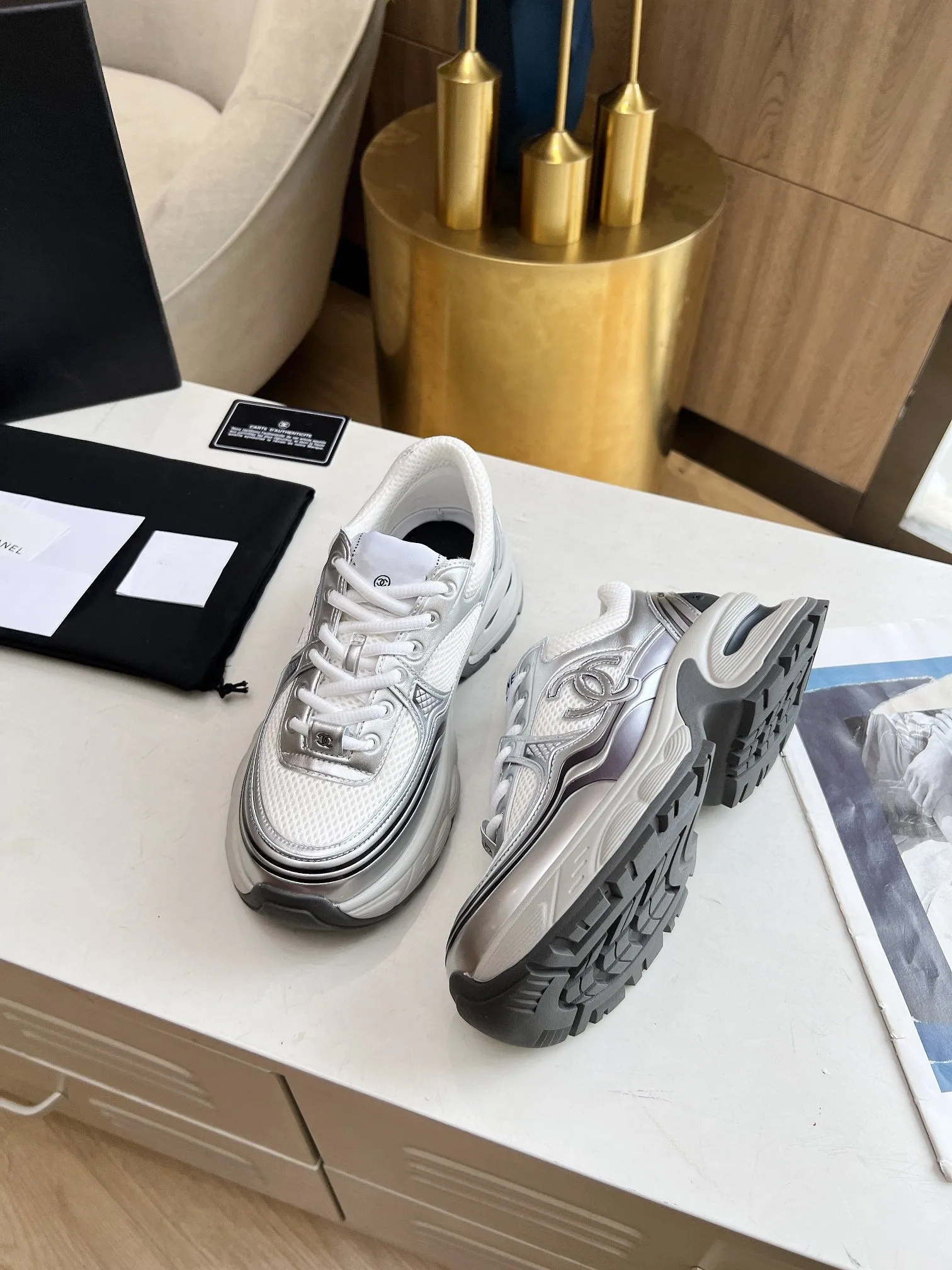 Unbeatable variety Compact trainer CHANEL mesh white calfskin black