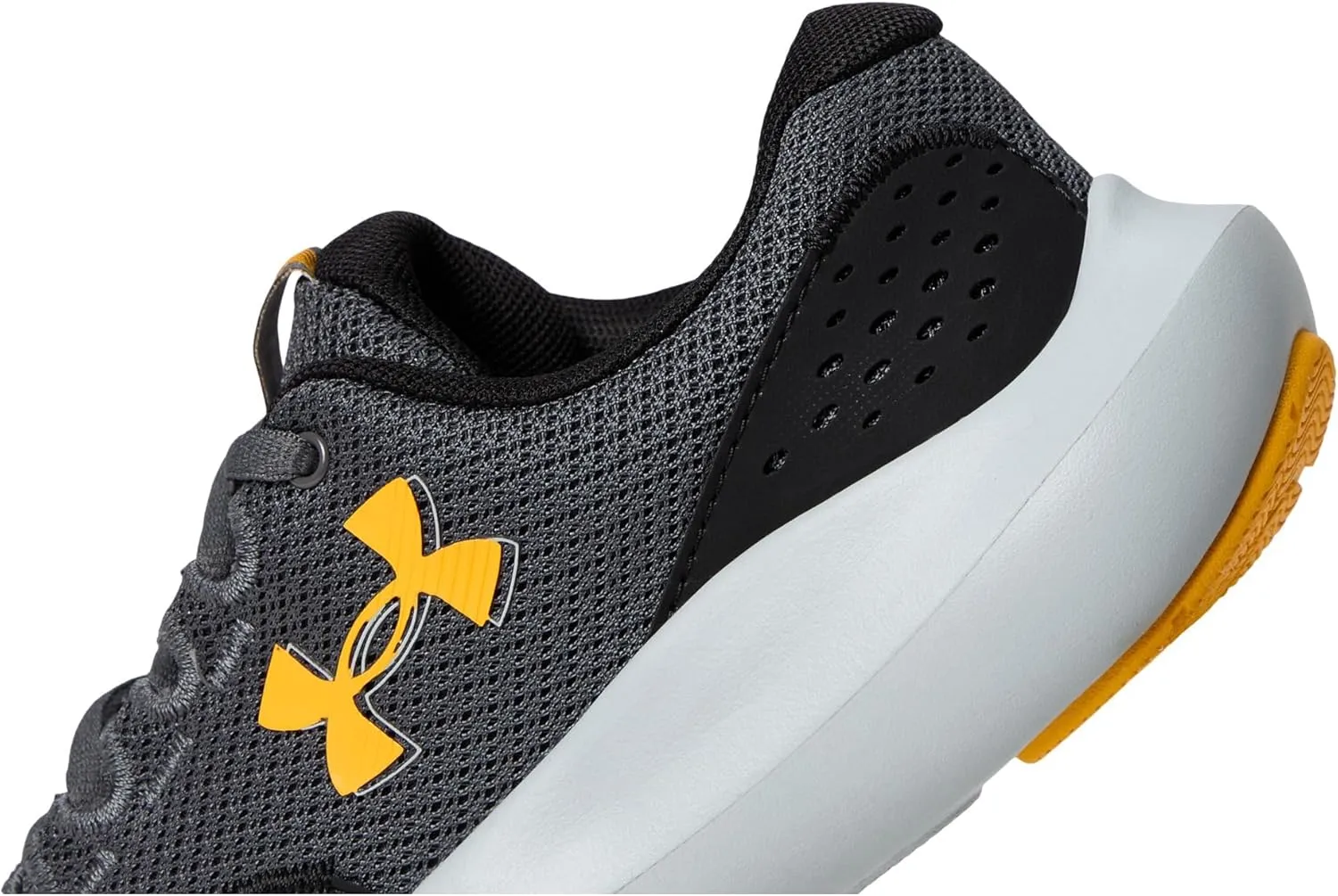 Under Armour Boy's Grade School Surge 4 Sneaker