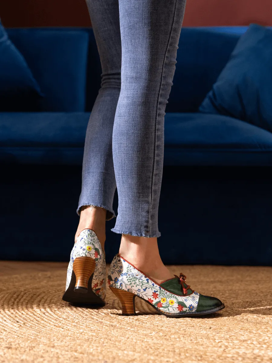 Vicconfy | LILY FLORAL KITTEN HEEL LEATHER PUMP
