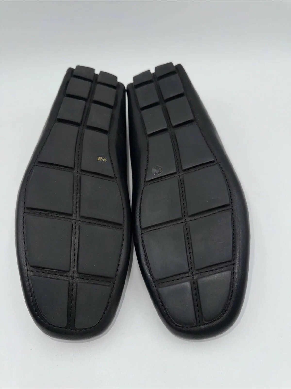 Vince Camuto Men’s Esmail Driving Black Loafer Storm Size 9.5 M - Very Good