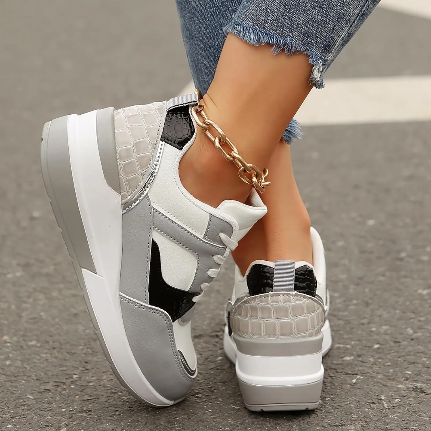 Womens Comfortable Slip On Sneakers Casual Walking Shoes Lightweight Canvas Flats Elastic Non Slip Loafers