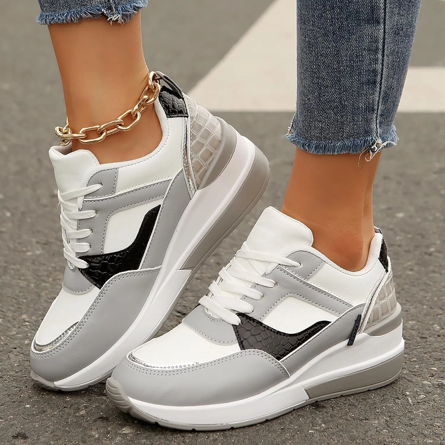 Womens Comfortable Slip On Sneakers Casual Walking Shoes Lightweight Canvas Flats Elastic Non Slip Loafers
