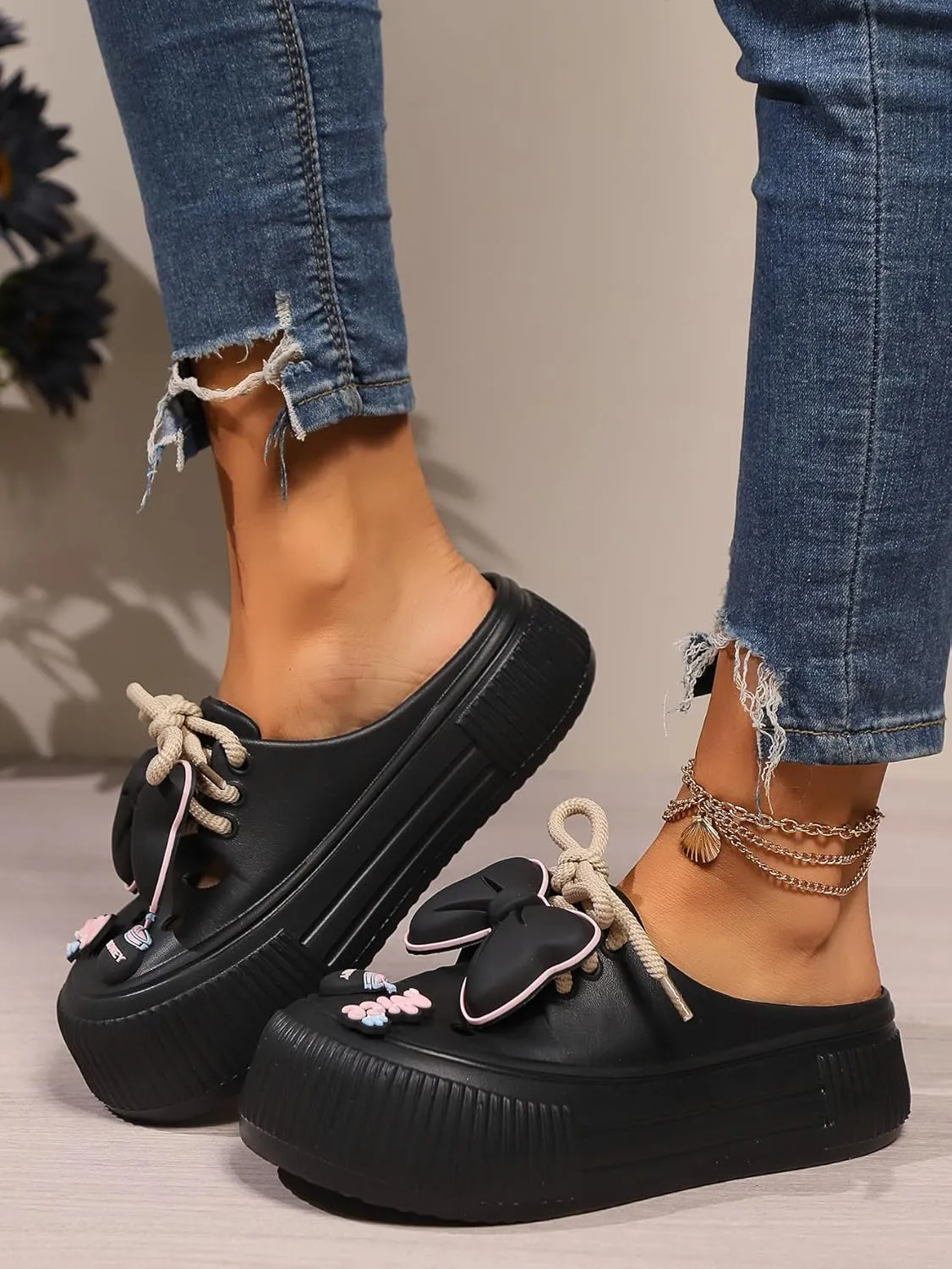 Women's Platform Slide Sandals with Bow and Flower Charms, Cavernous Upper
