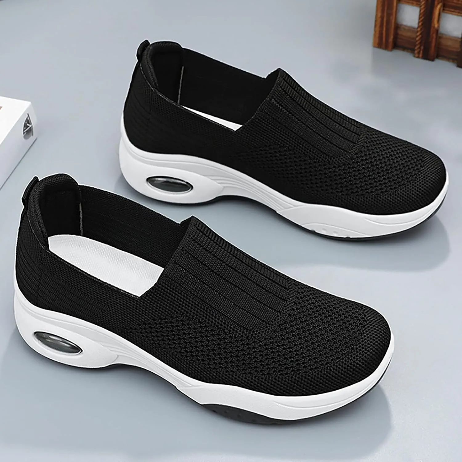 Women's Slip-On Orthopedic Sneakers - Breathable Mesh Knitted Walking Shoes with Wide Width, Arch Support & Non-Slip Sole - Lightweight Low-Top Design for All-Day Comfort