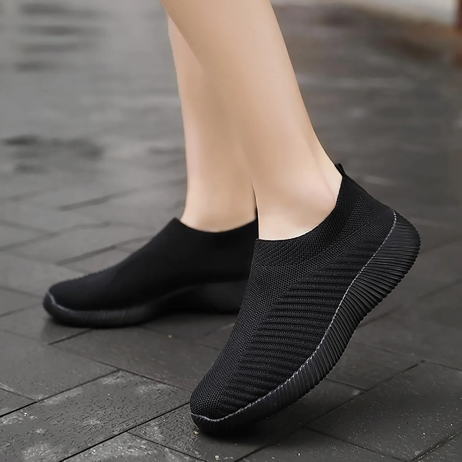Women's Slip on Walking Loafer Shoes Knit Mesh Lightweight Comfort Slip on Breathable Sneakers