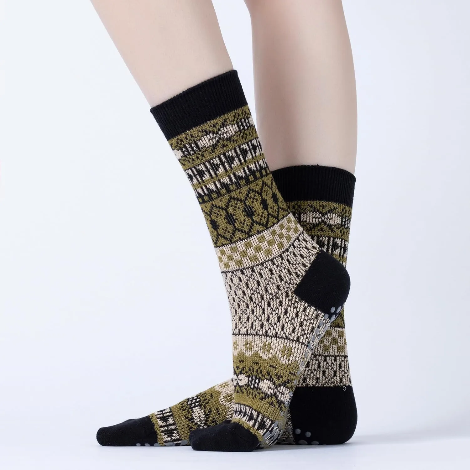 Yoga Pilates Socks with Grips for Women Knit Patterned Non Slip Cushioned Crew Socks for Barre Ballet Dance